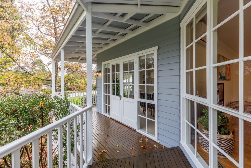 weatherboard-house-painting-prices-m-j-harris-painting